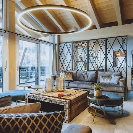 4br Penthouse In Glemm - Pool-spa- If You Want To Book, Please Contact On Wh-ats-app - 0034-635-520-036 !!!! Lejlighed *
