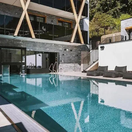 4br Penthouse In Glemm - Pool-spa- If You Want To Book, Please Contact On Wh-ats-app - 0034-635-520-036 !!!! Lejlighed Saalbach-Hinterglemm